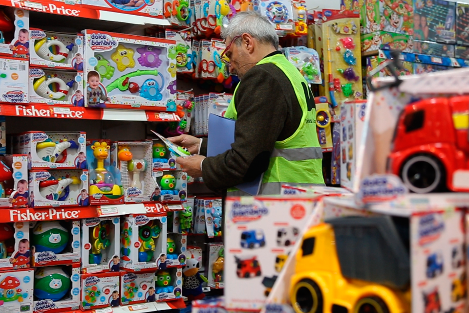 Día del niño: Defensa al Consumidor verificó la seguridad de los juguetes