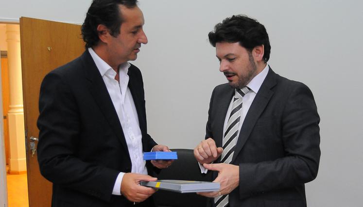 El Subsecretario de Relaciones Internacionales e Institucionales del GCBA, Fulvio Pompeo, recibió en el Palacio Municipal a Antonio Rodríguez Miranda, secretario general de Emigración de la Xunta de Galicia.
