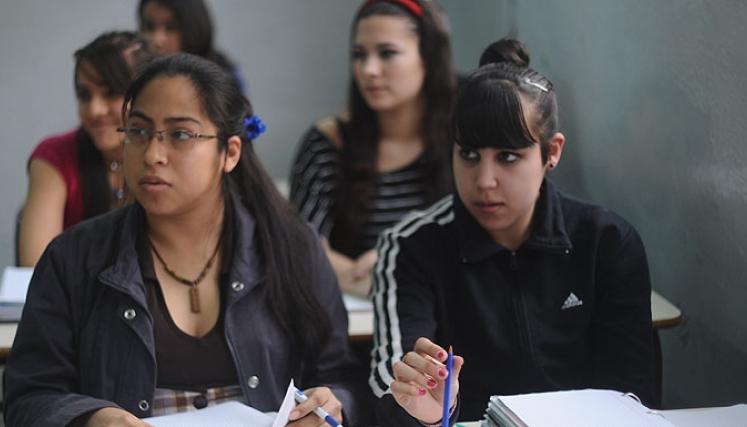 El Gobierno de la Ciudad de Buenos Aires, a través del Ministerio de Educación, implemente el programa Alumnas madres. Foto: Archivo web GCBA.