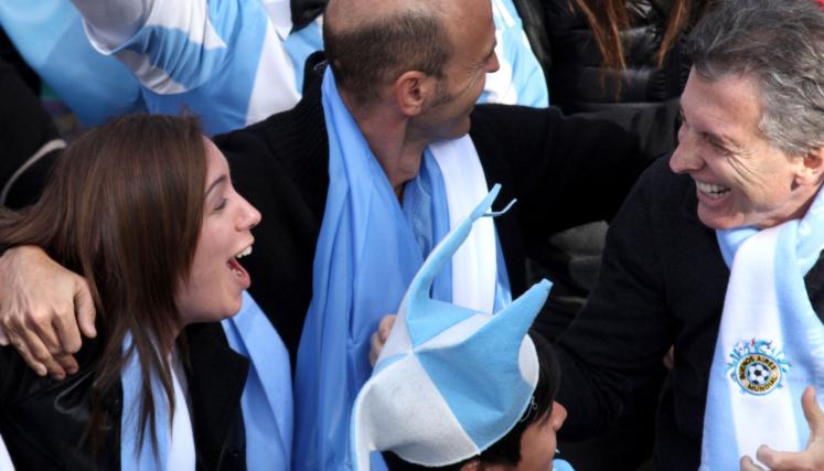 Macri y Vidal disfrutaron junto a miles de personas la victoria de la Argentina en el mundial