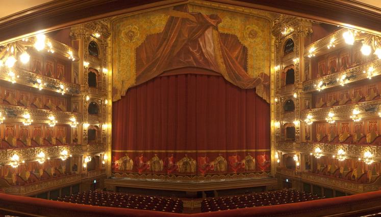 Foto del Teatro Colón.