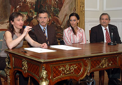 Ros, Macri, Michetti y Lemus en la firma del convenio