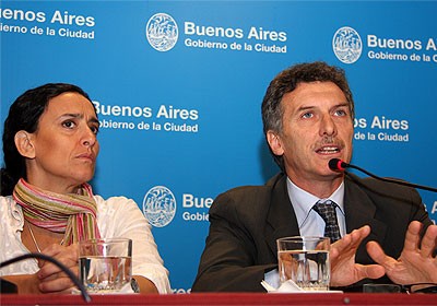 El jefe de Gobierno de la Ciudad de Buenos Aires, Mauricio Macri, junto a la vicejefa de Gobierno, Gabriela Michetti, en la conferencia de prensa en la que anunci una reforma del sistema de compras de medicamentos para los hospitales.