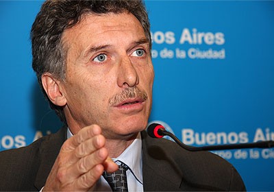 El jefe de Gobierno de la Ciudad de Buenos Aires, Mauricio Macri, anunci una reforma del sistema de compras de medicamentos para los hospitales.