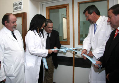 El Ministro de Salud del Gobierno porteo, Jorge Lemus, dej inaugurado el nuevo laboratorio central de anlisis clnicos del Hospital Pirovano. Foto: Silvina Arrastia/GCBA.