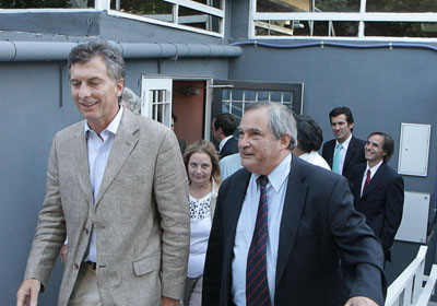 Mauricio Macri recorri junto al ministro de Salud, Jorge Lemus, la nueva rea del servicio de tomografa del Hospital Durand. Foto: Nahuel Padrevecchi/GCBA