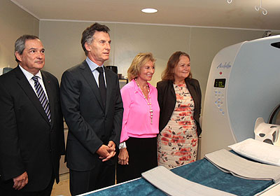 El jefe de Gobierno de la Ciudad de Buenos Aires, Mauricio Macri, presentó el nuevo tomógrafo incorporado al Hospital Fernández. Foto: Mariana Sapriza-gv/GCBA.
