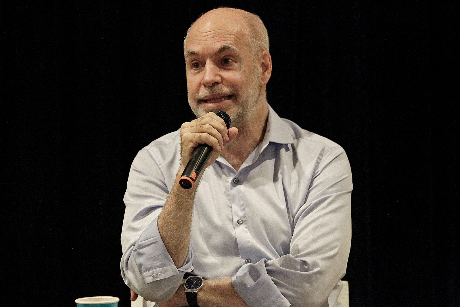 Reunión de vecinos con Horacio en la Comuna 11