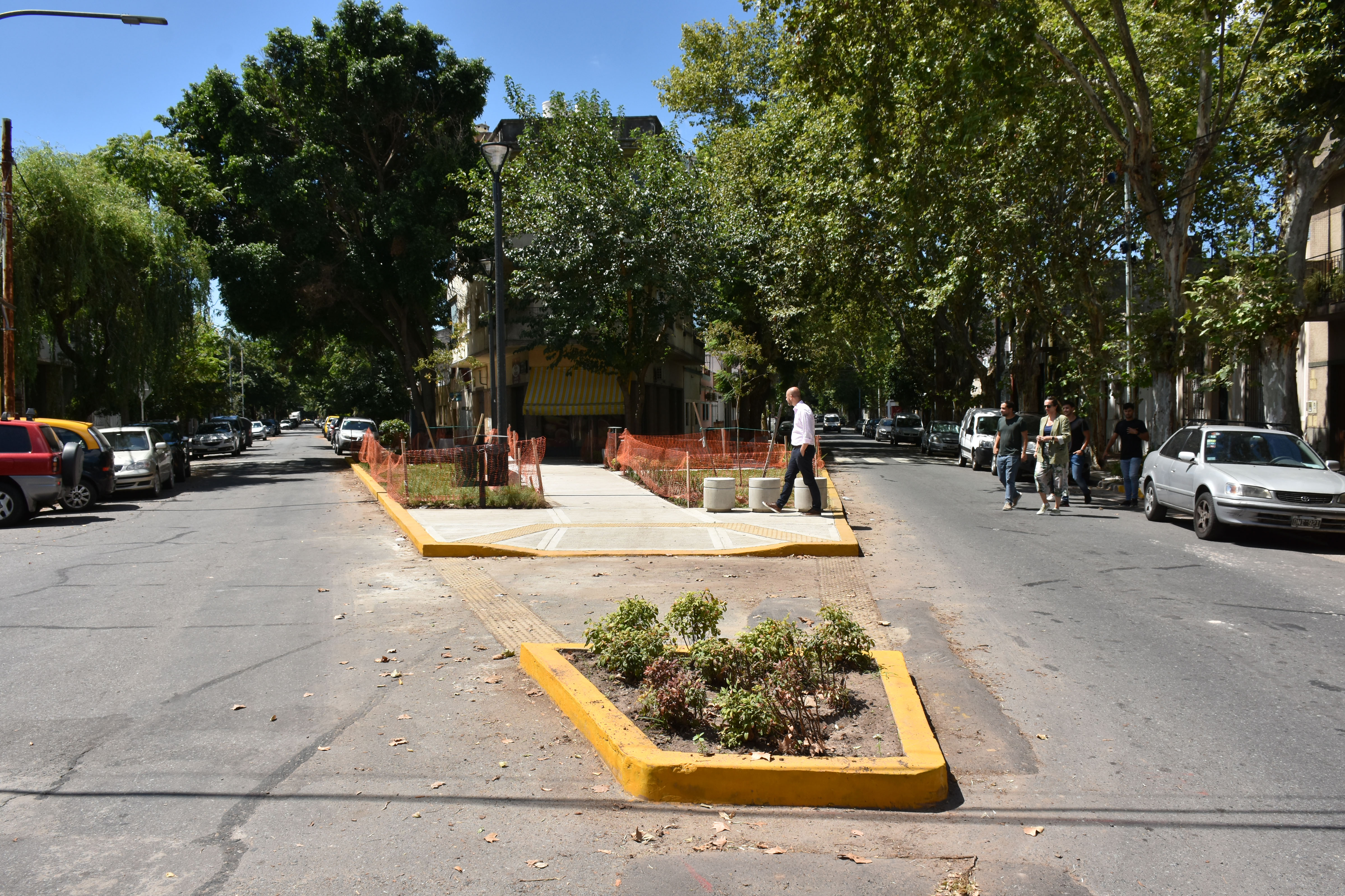 Nueva esquina verde y nuevo ensache en calles clave de Villa del Parque