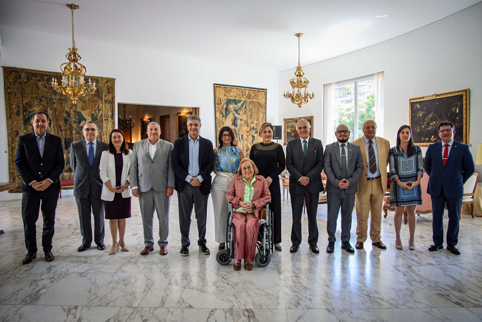 Jorge Macri se reunió con embajadores de la región 