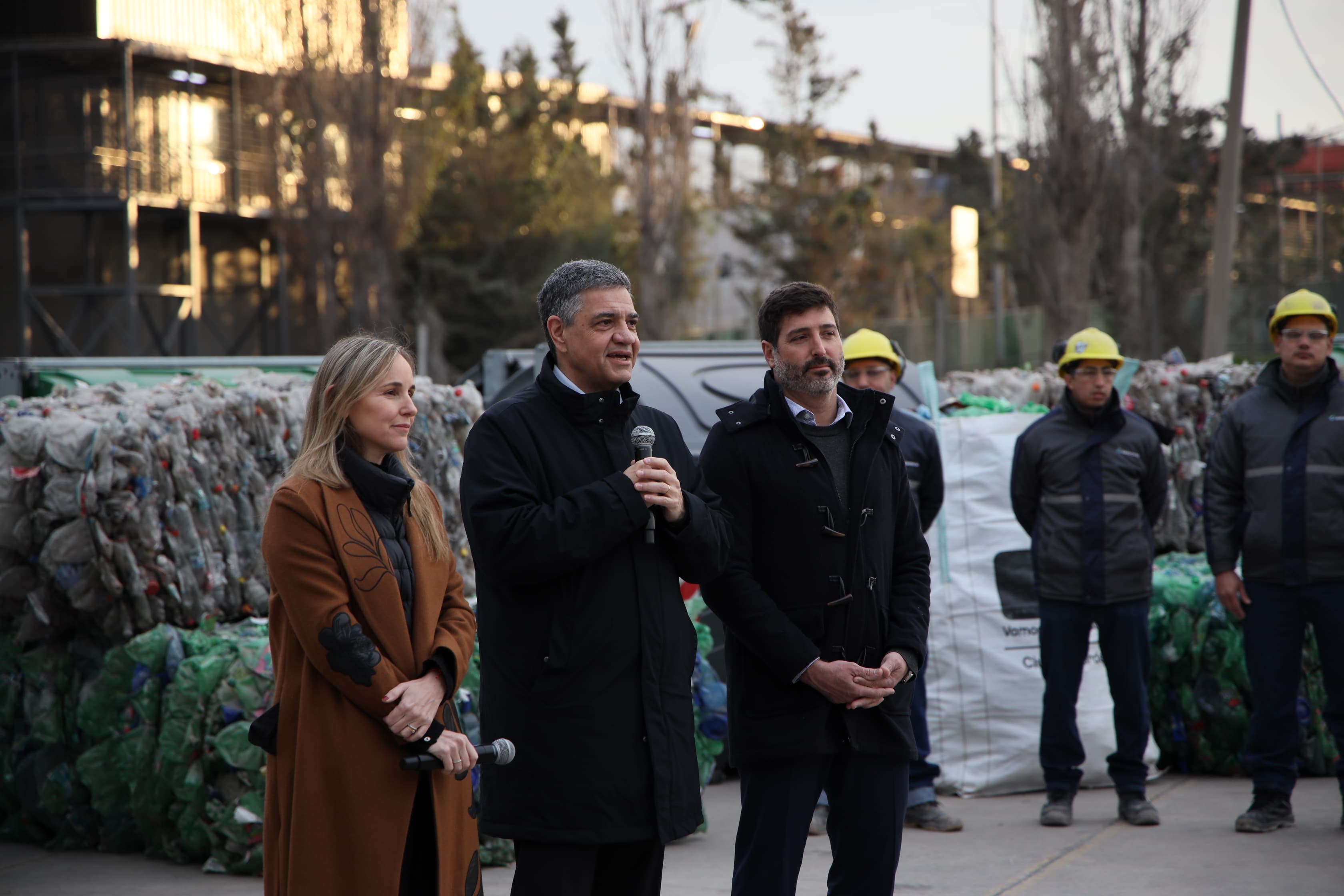 Más controles y sanciones a las empresas para que la Ciudad esté más limpia y ordenada