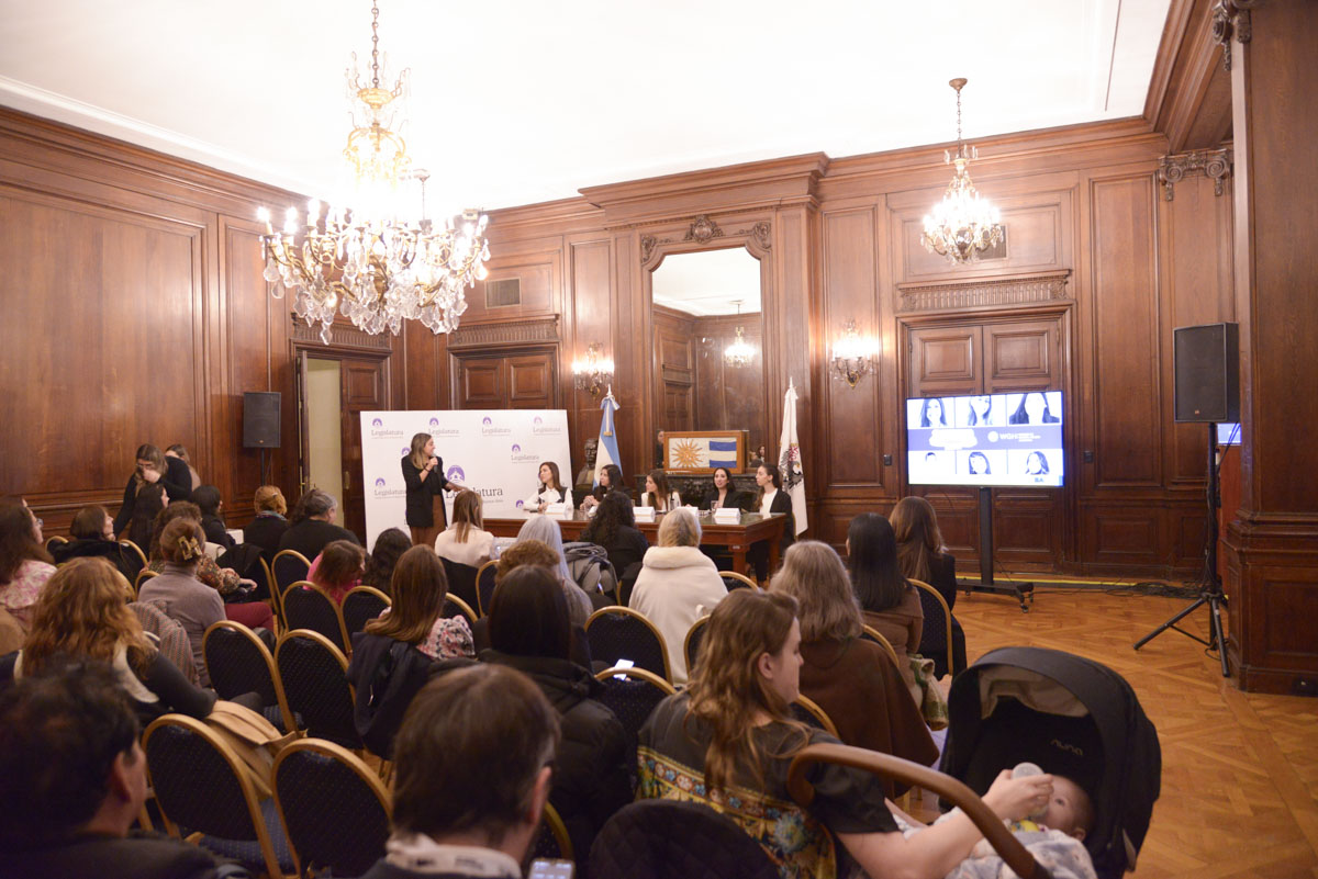 Mujeres: las protagonistas del sistema de salud