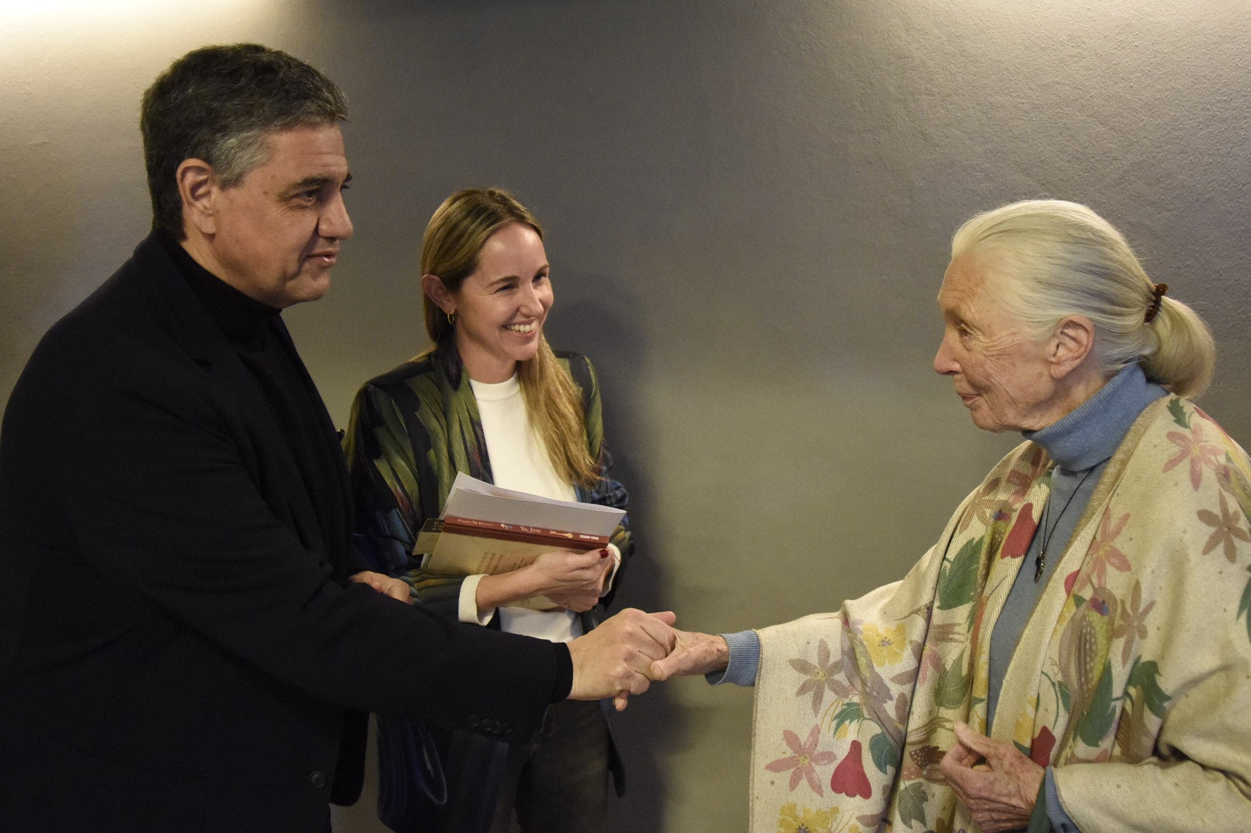 Jorge Macri, la activista Jane Goodall y estudiantes se encontraron para trabajar contra el cambio climático