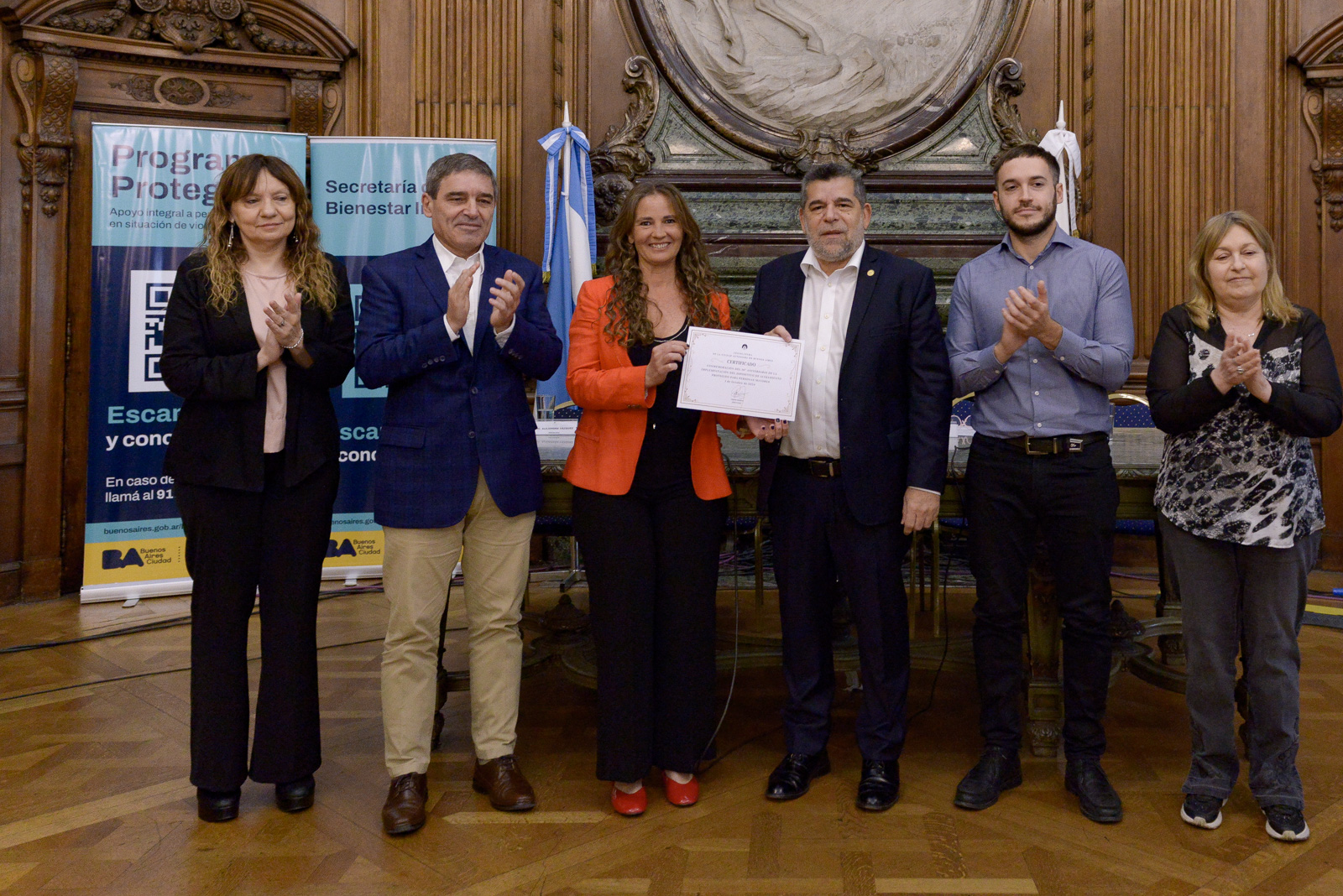 Reconocimiento al Dispositivo de Alojamiento Protegido para personas mayores de la Ciudad en la Legislatura porteña