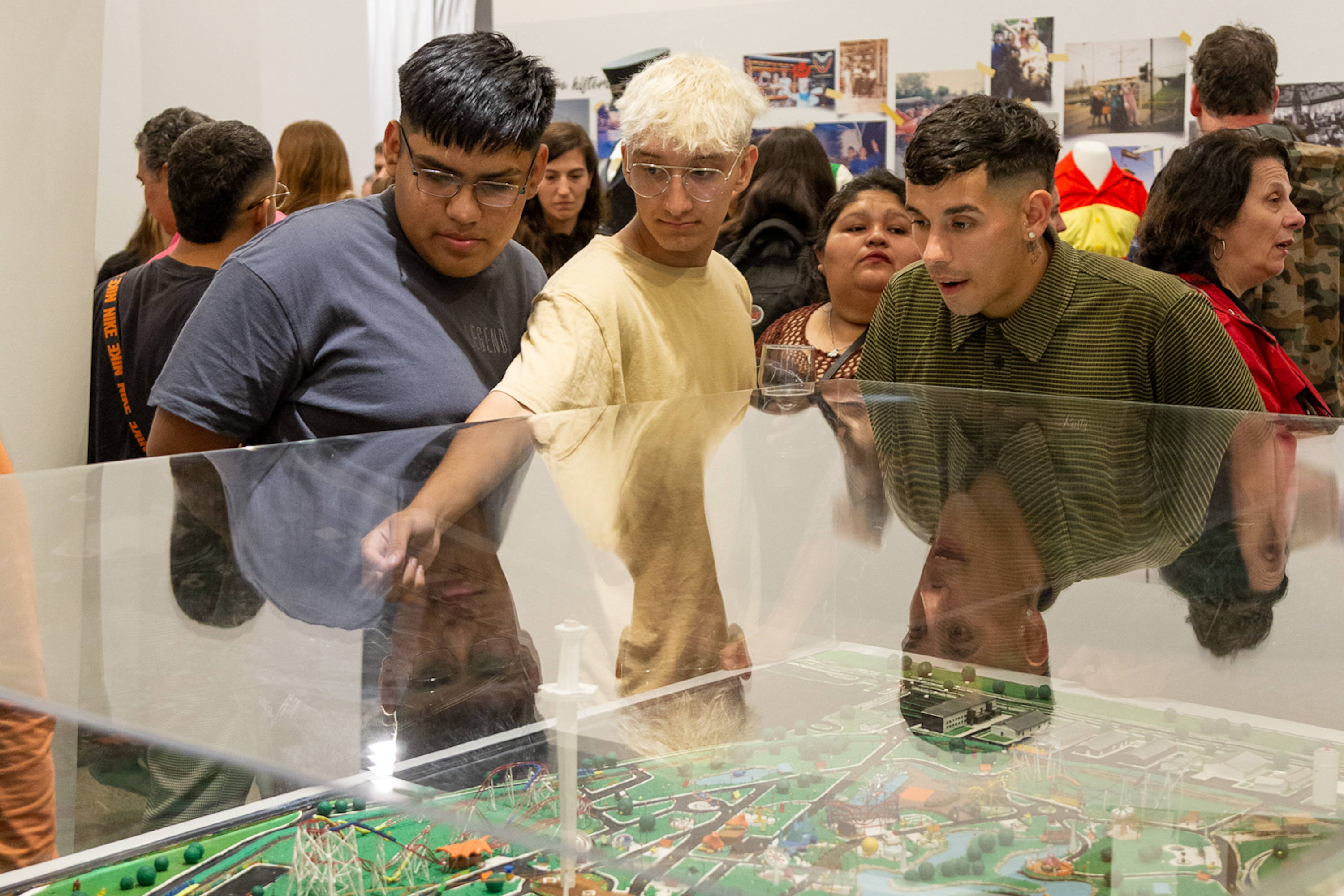 Inauguraron la muestra “Parque de la Ciudad: Una vuelta por su historia”, en el Buenos Aires Museo (BAM)