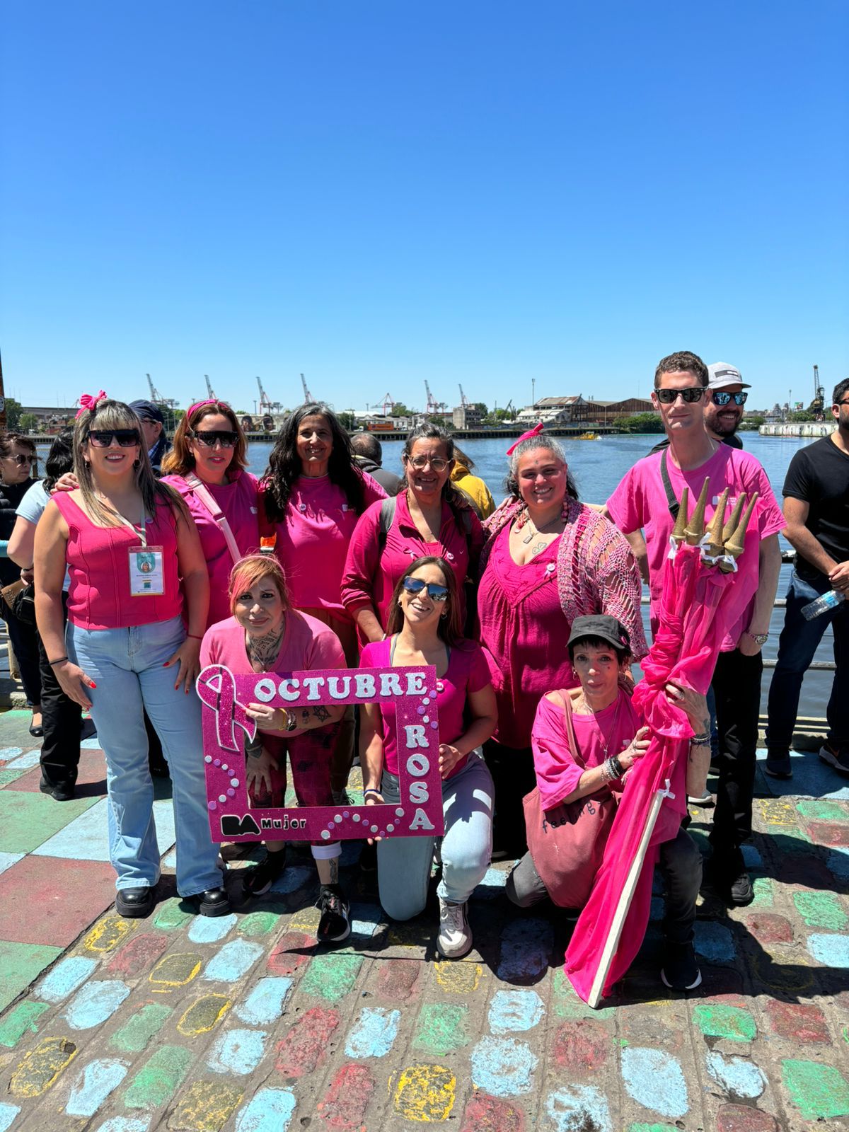 Riachuelo Rosa: jornada de concientización del cáncer de mama