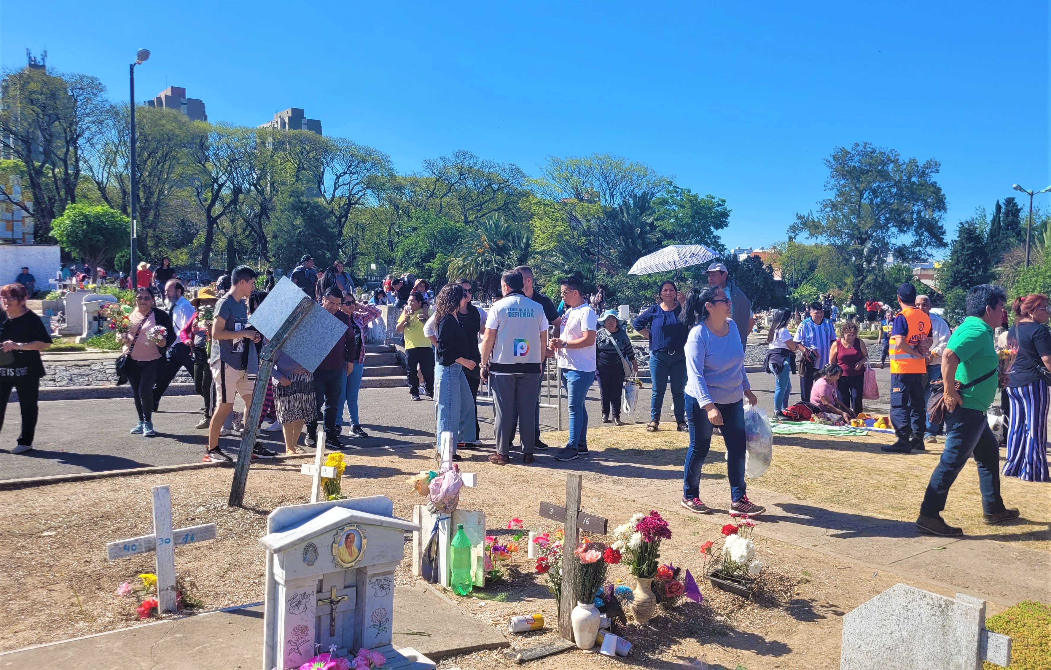 Por el Día de los Muertos, la Ciudad prepara un operativo especial para recibir a los deudos en el Cementerio de Flores