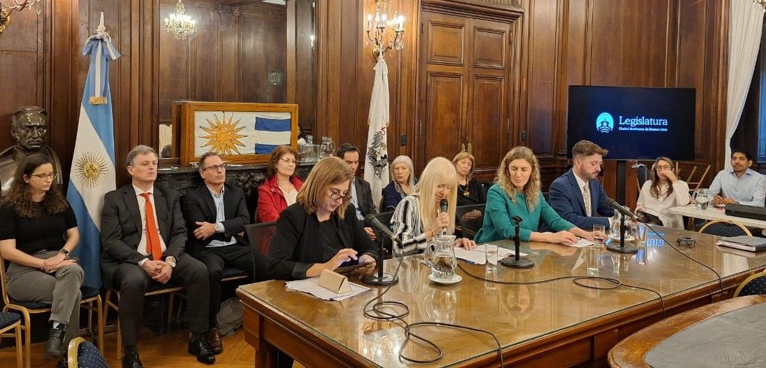 Presentación del presupuesto 2025 en la Legislatura de la Ciudad de Buenos Aires 