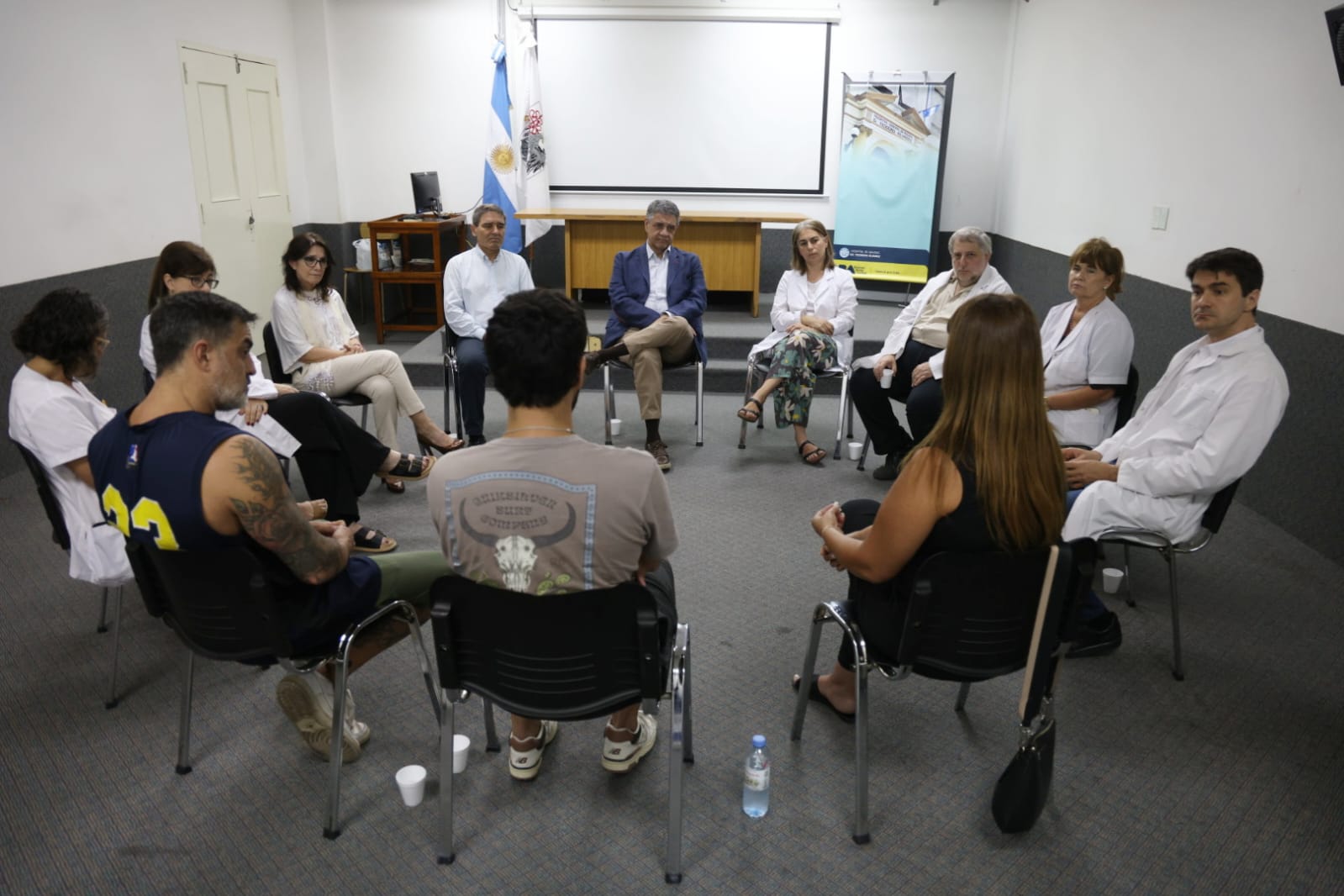 Jorge Macri, junto a chicos que se tratan por problemas de ludopatía: “Hay que animarse a hablar del tema, salir del encierro y superarse”