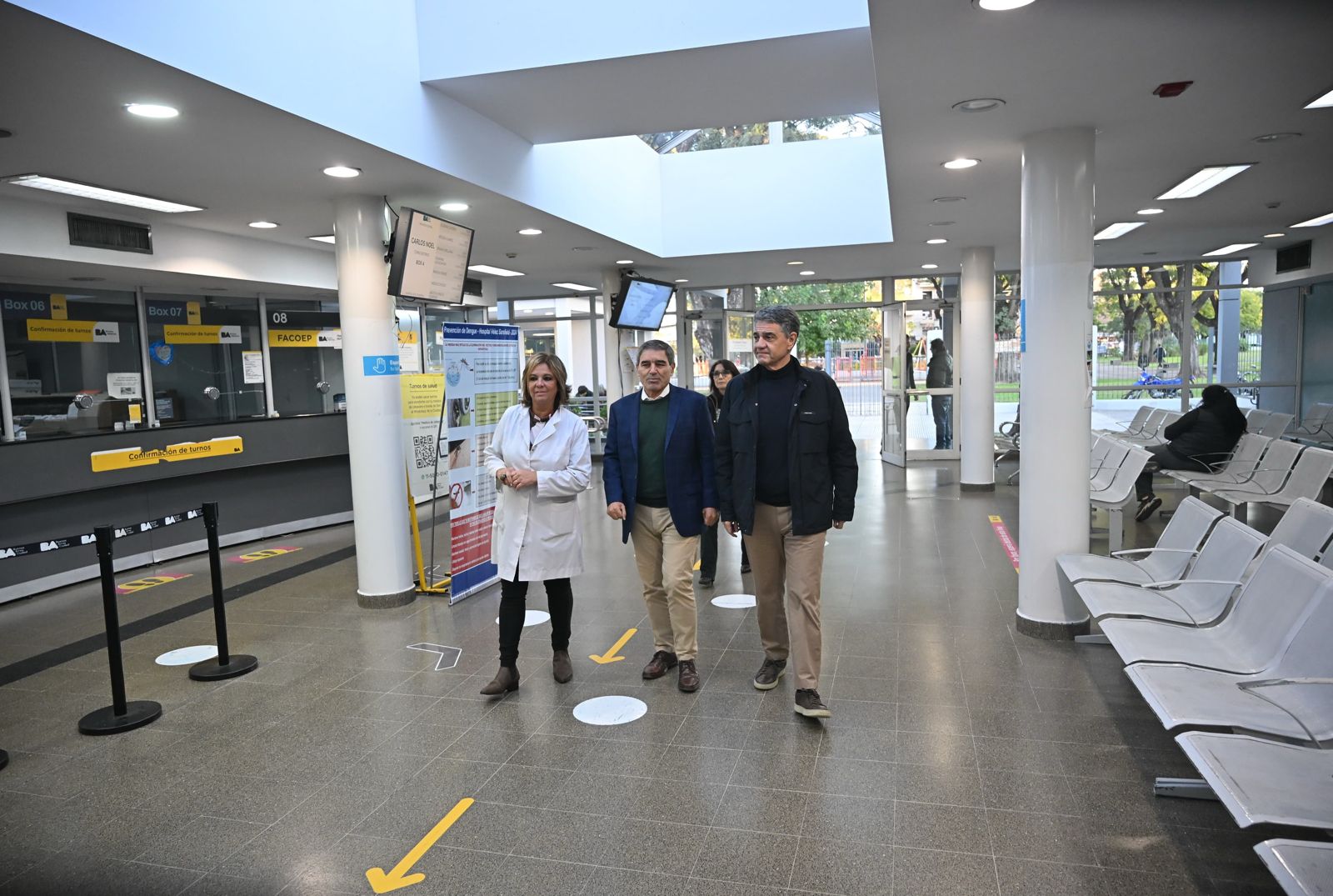Jorge Macri recorrió las nuevas salas de neonatología y terapia intensiva del Hospital Vélez Sarsfield
