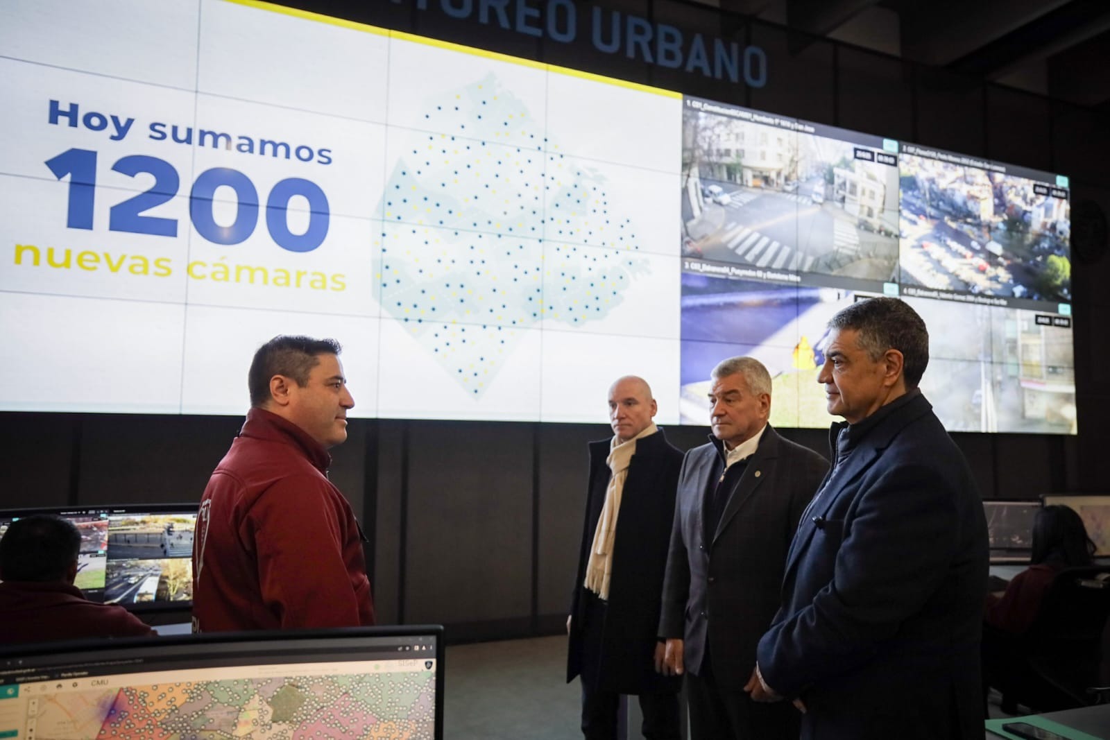 Jorge Macri supervisó la instalación de 1.200 cámaras para ampliar la vigilancia urbana