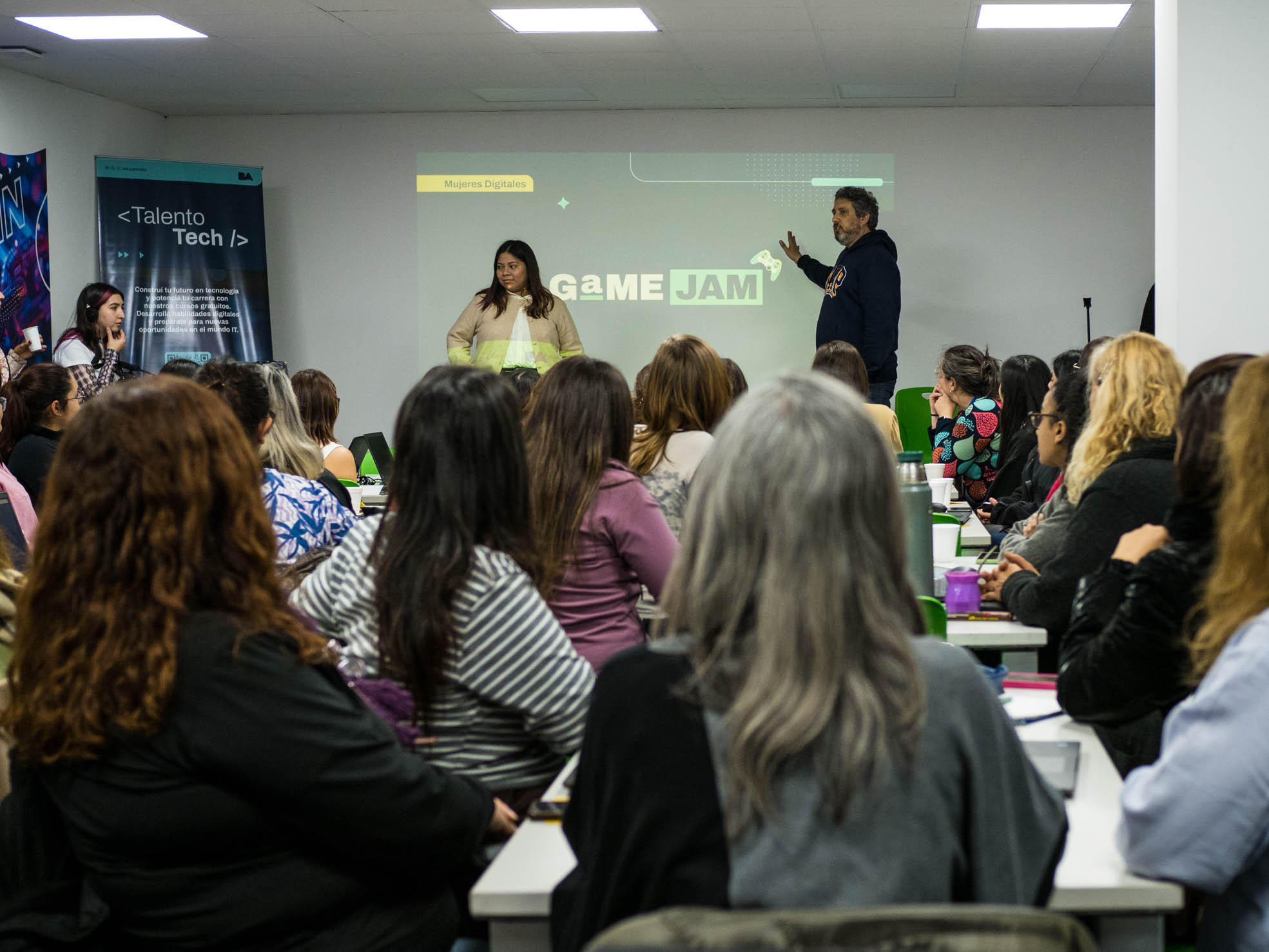 Mujeres Digitales: una Game Jam para acercar a más mujeres a la tecnología