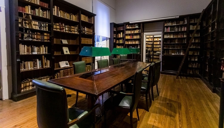 Ciclo: Encuentros en la Biblioteca 