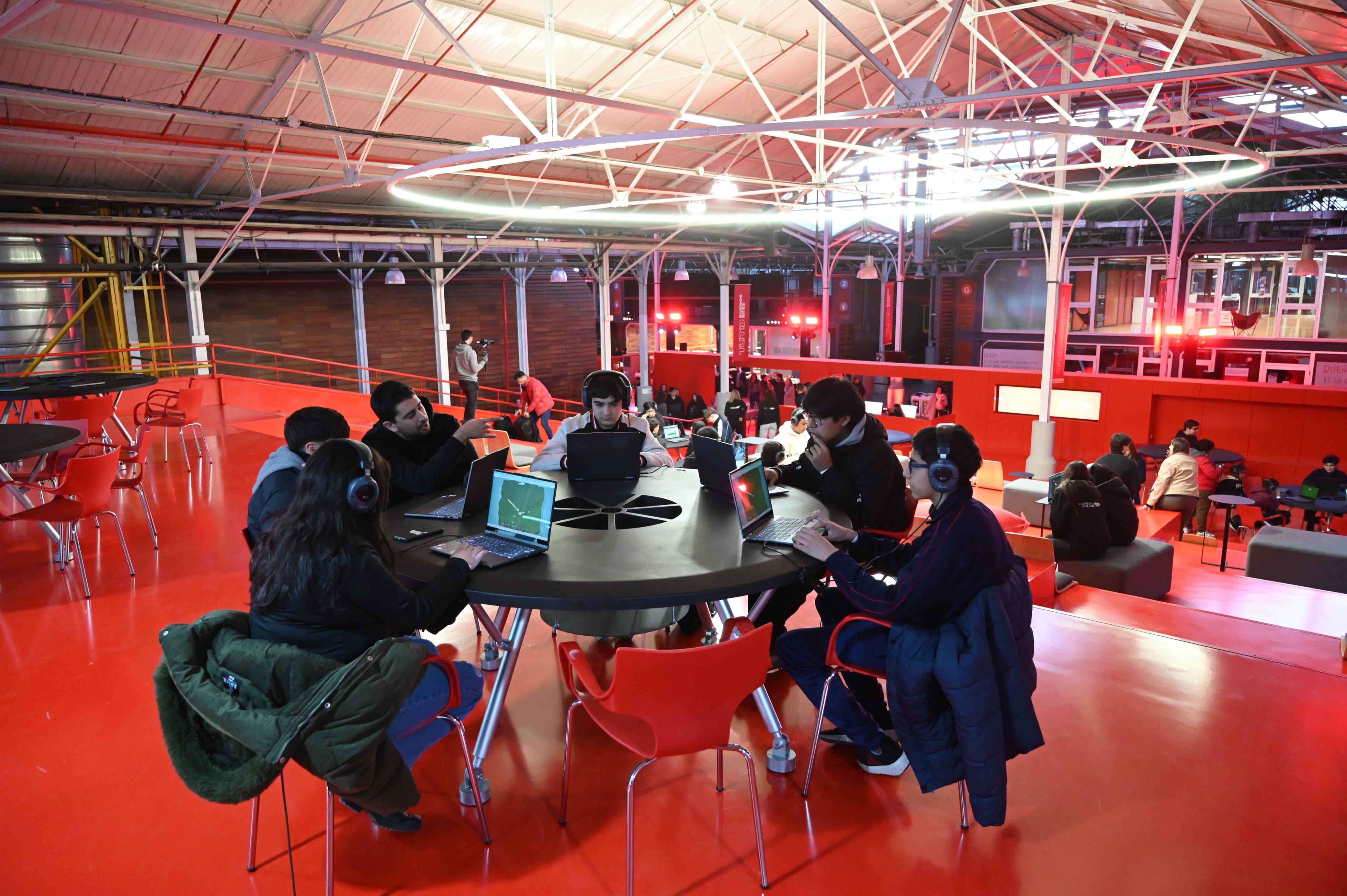 TUMO Buenos Aires: el centro donde los adolescentes diseñan su propio futuro