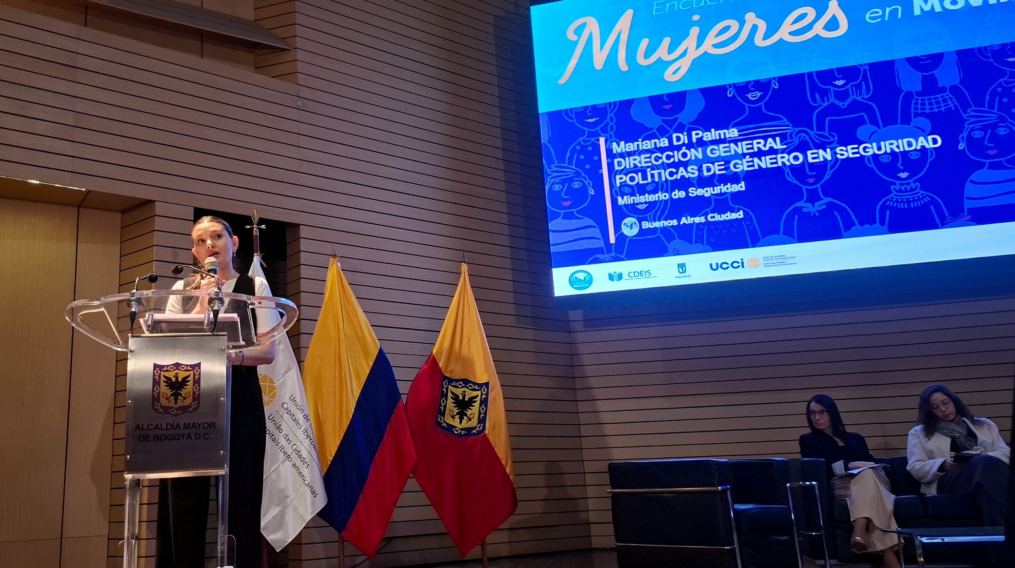 La Dirección General Políticas de Género en Seguridad participó del Primer Encuentro Iberoamericano “Mujeres en Movimiento”