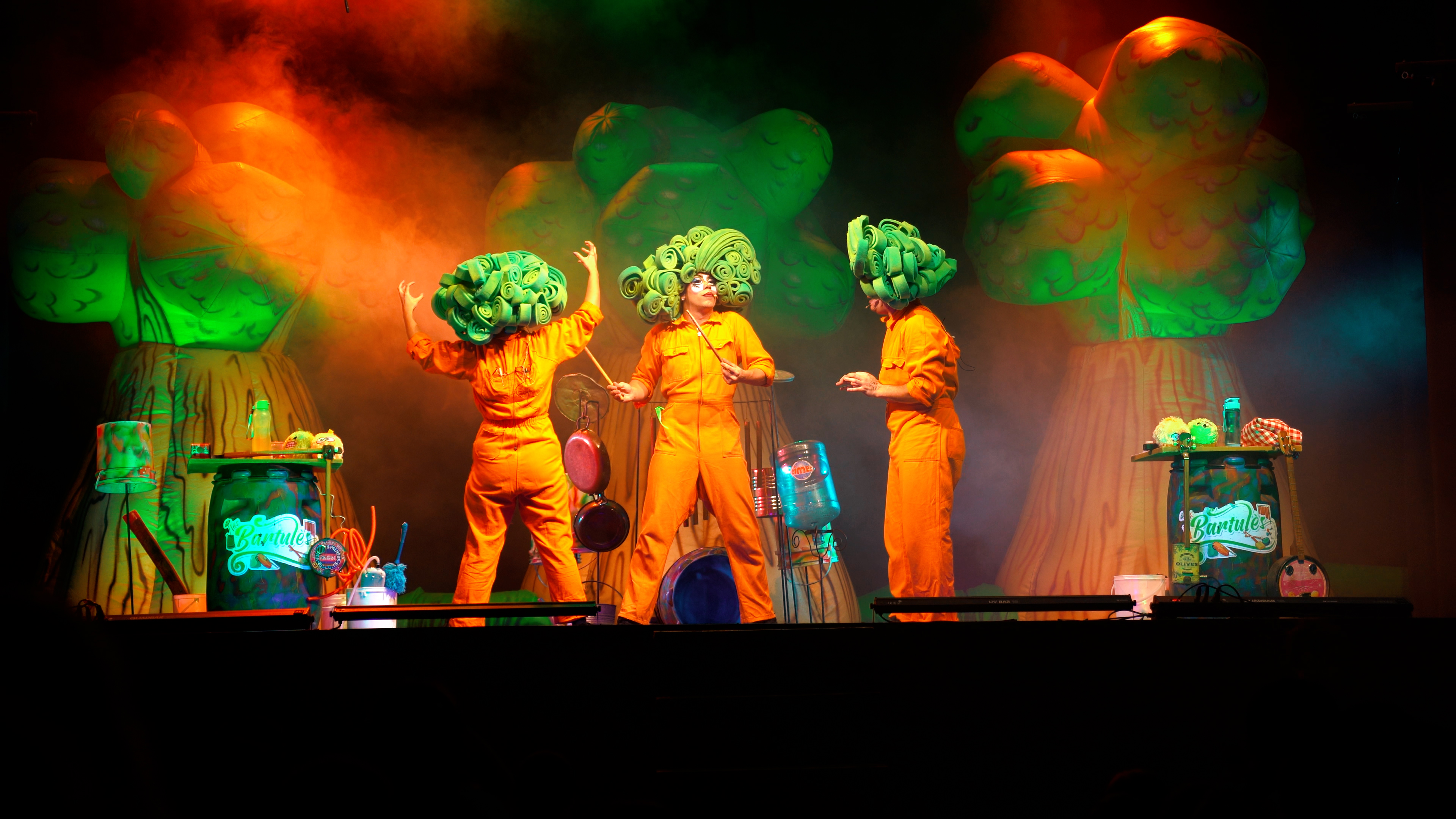 Más de 2.700 estudiantes participaron de la obra «Les Bartulés, el mundo que merecés»