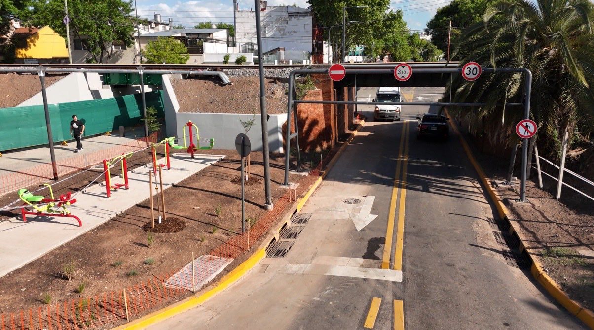 Se habilitó el tránsito en el paso a nivel en la Avenida Fomentista