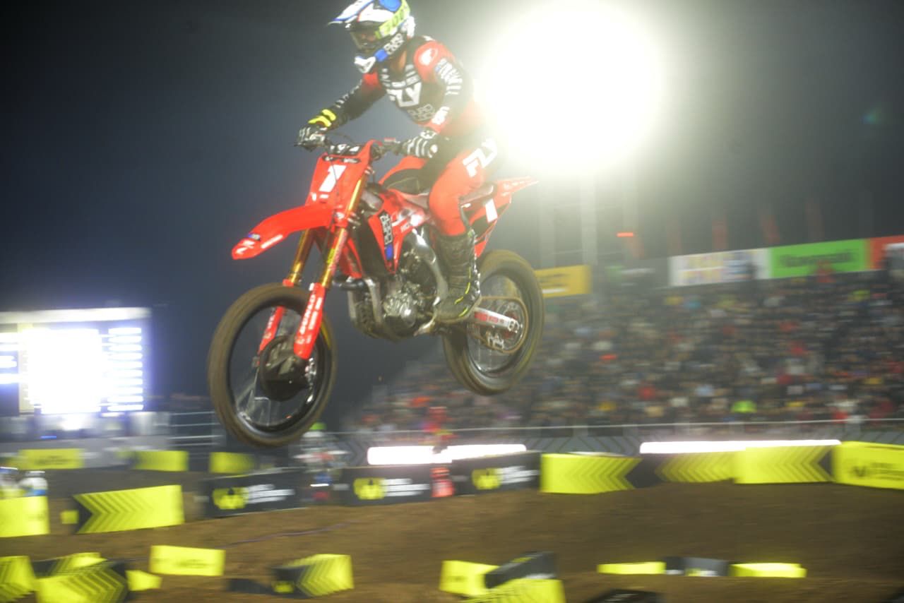 La histórica carrera del Mundial de Supercross, por primera vez en la Ciudad