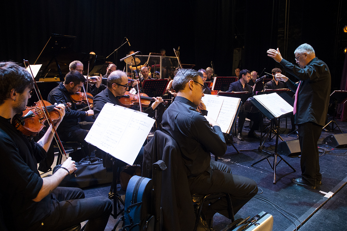Último concierto del año de la Orquesta del Tango de Buenos Aires junto al cantor Guillermo Fernández