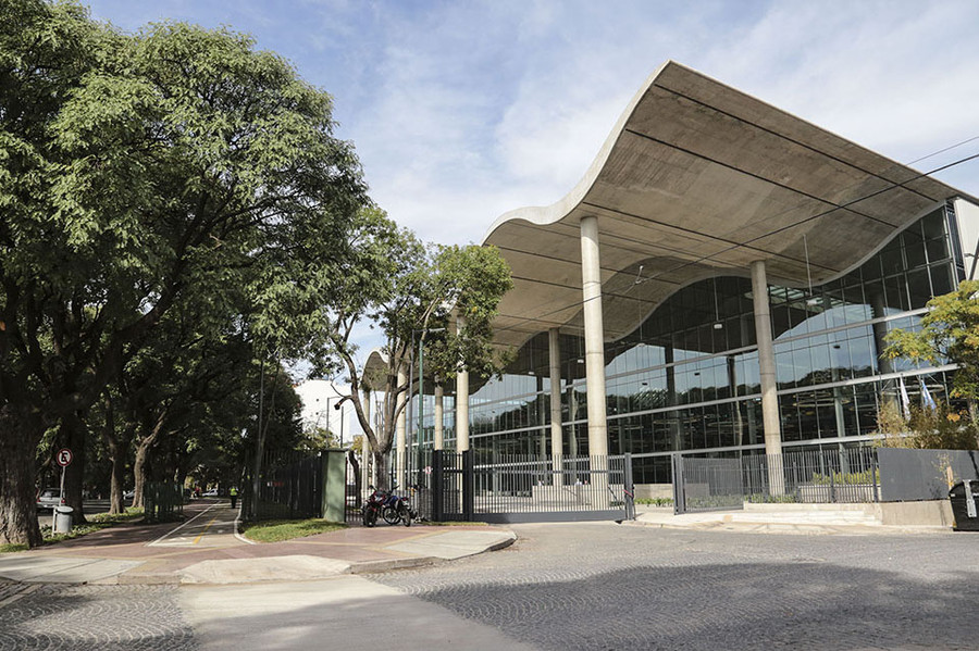 En la Ciudad la asistencia de comida ahora llega directo a quien lo necesita: 40 "comedores fantasmas” debieron cerrar 