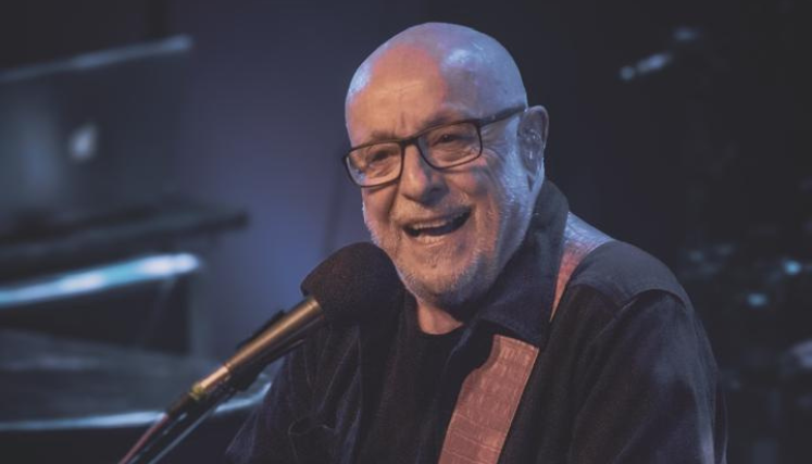 Orquesta del Tango de Buenos Aires y Juan Carlos Baglietto