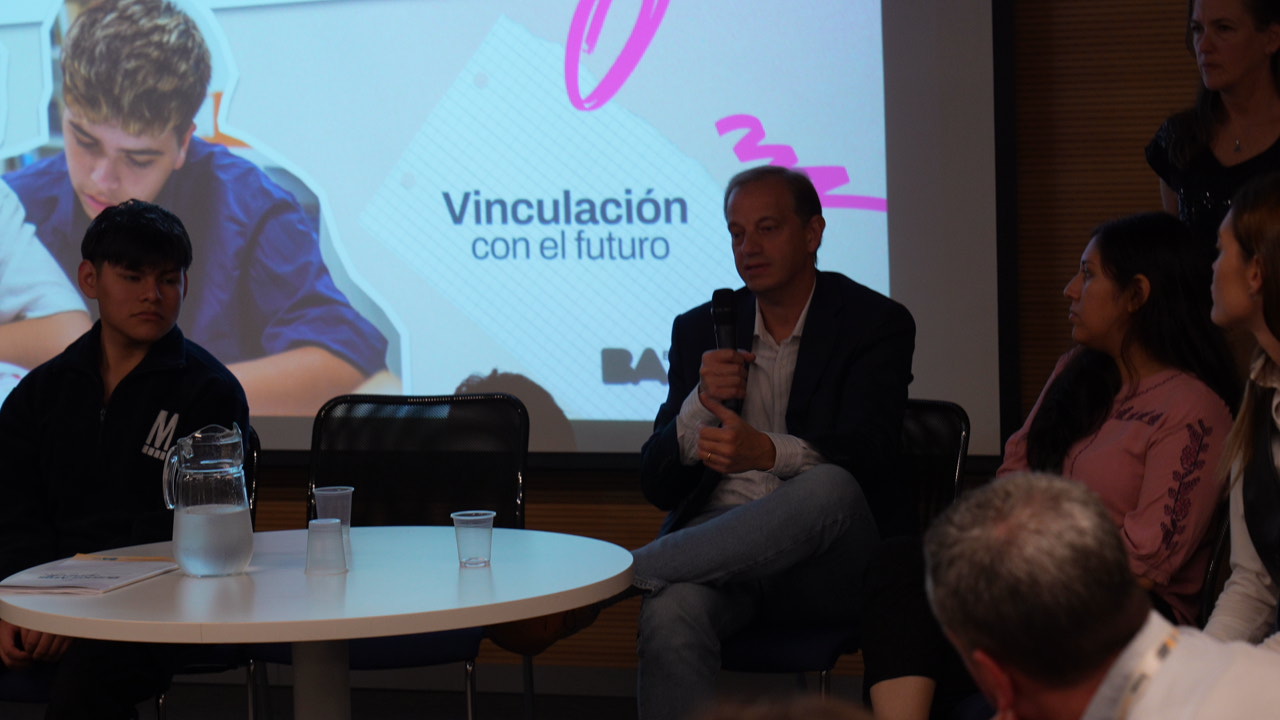 Más de 160 organizaciones abrieron sus puertas para que estudiantes secundarios vivan experiencias de Vinculación con el Futuro