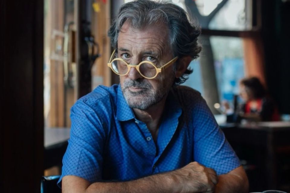 Mesa Compartida: Crónicas de la Buenos Aires Cotidiana