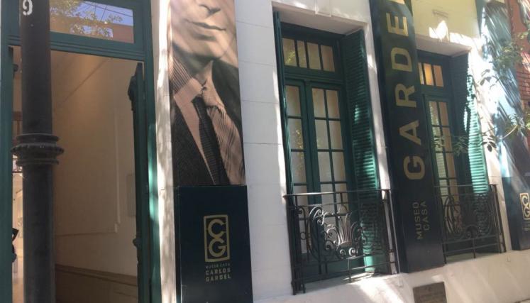 Habitamos la memoria de Gardel