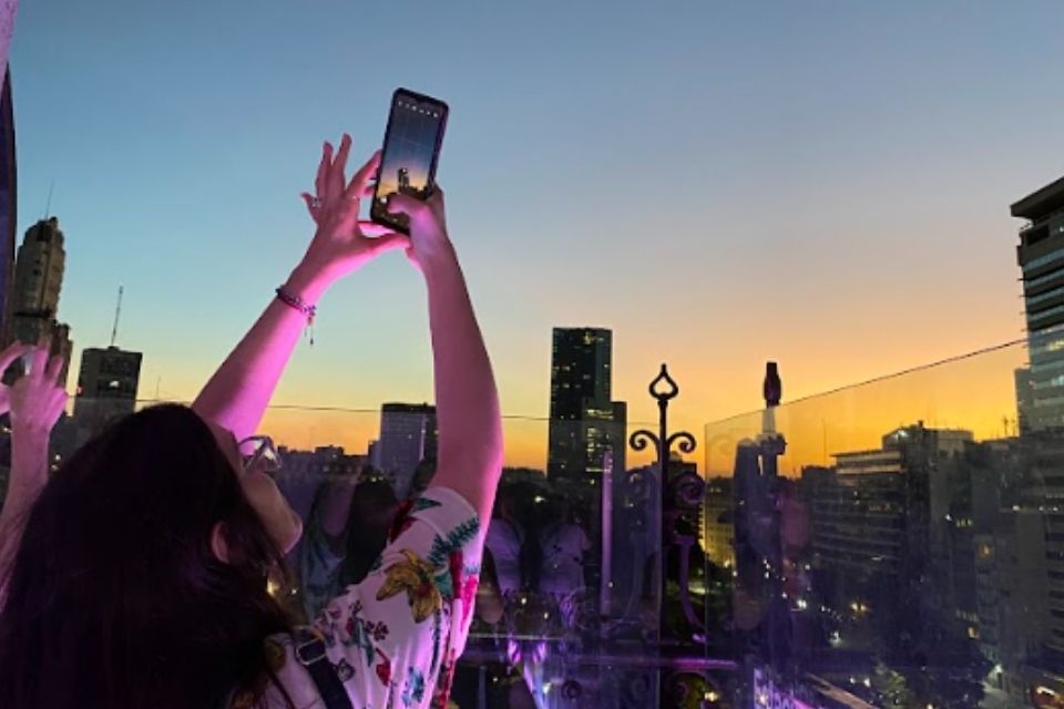 Visita nocturna a la Torre Monumental