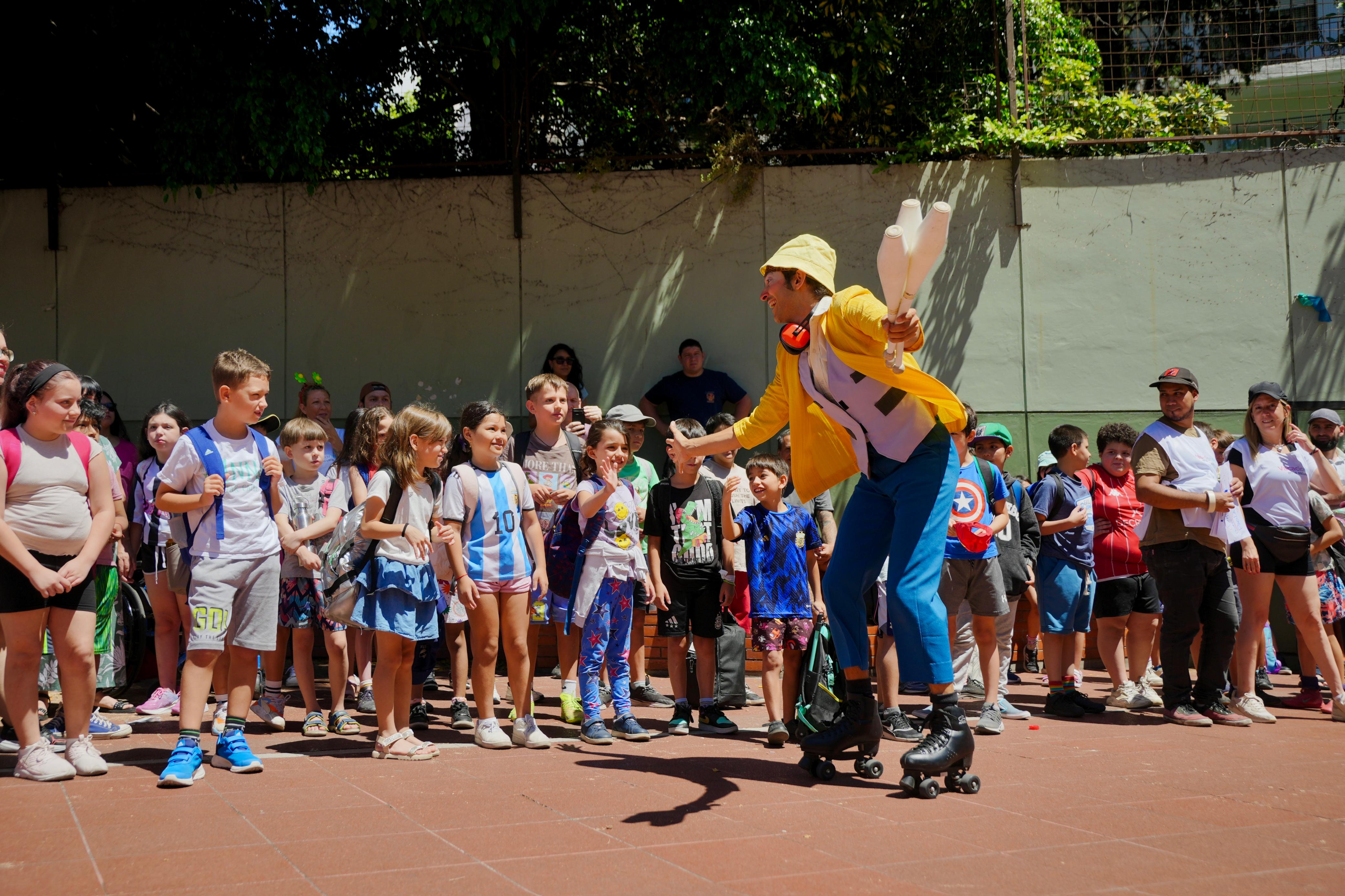 Más de 20.000 chicos ya disfrutan de la edición de verano de Vacaciones en la Escuela