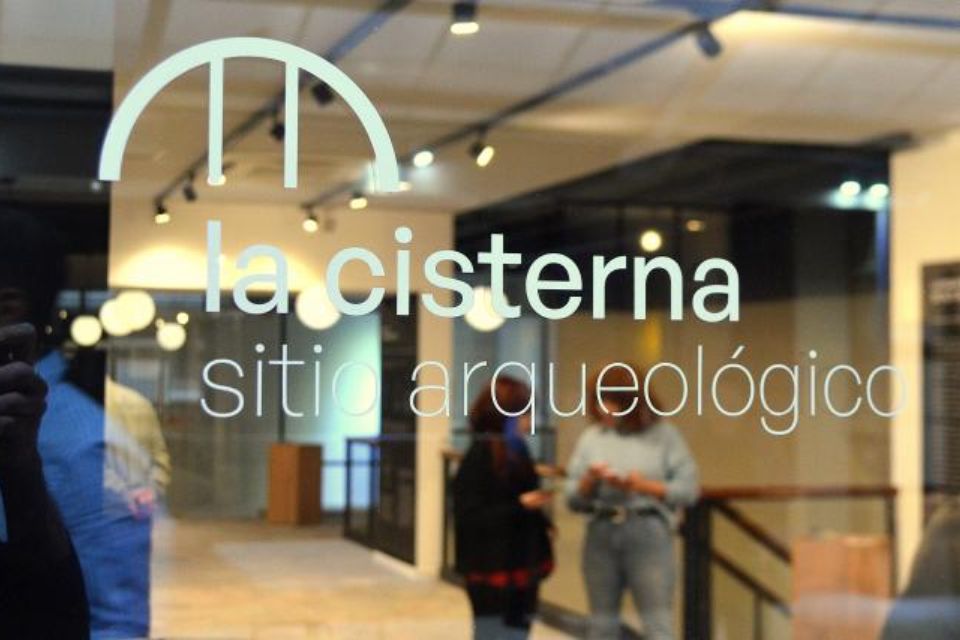 Ciclo Rosas en la Historia | La Cisterna