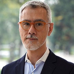 Foto del funcionario