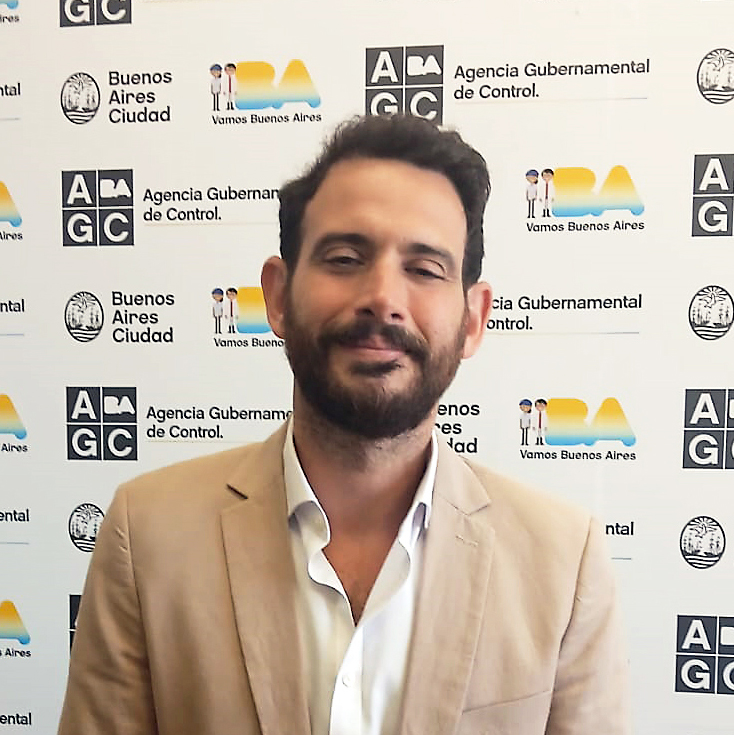 Foto del funcionario
