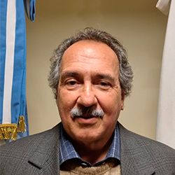 imagen de funcionario