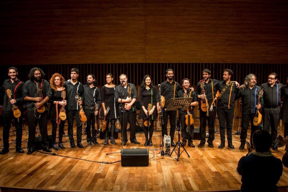 Folklore en el Parque Centenario: Orquesta Argentina de Charangos
