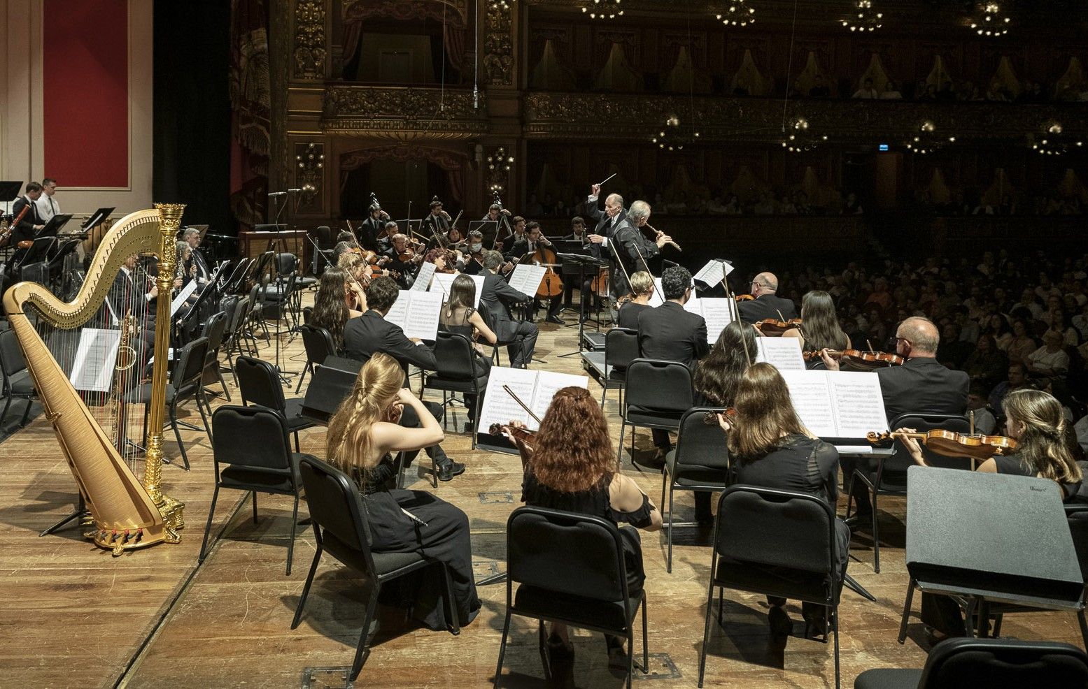 El Teatro Colón en la Feria Internacional del Libro de Buenos Aires
