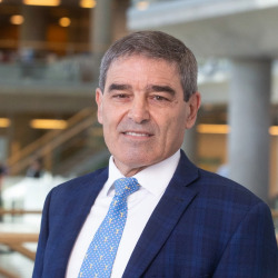 Imagen del funcionario Fernán Quirós