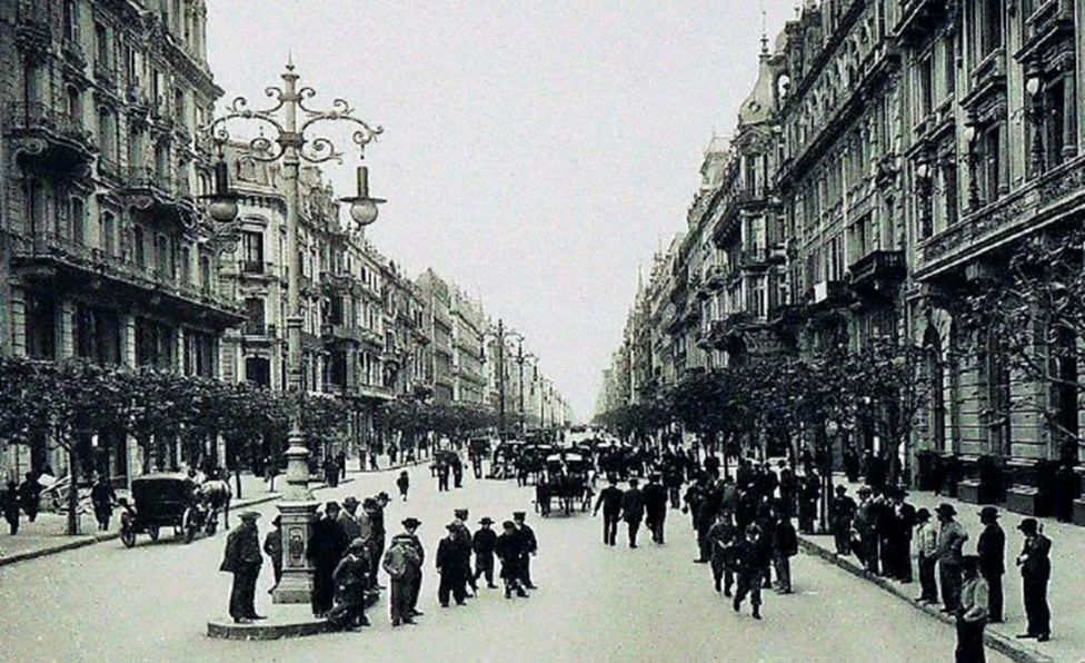 Charlas sobre la Avenida de Mayo