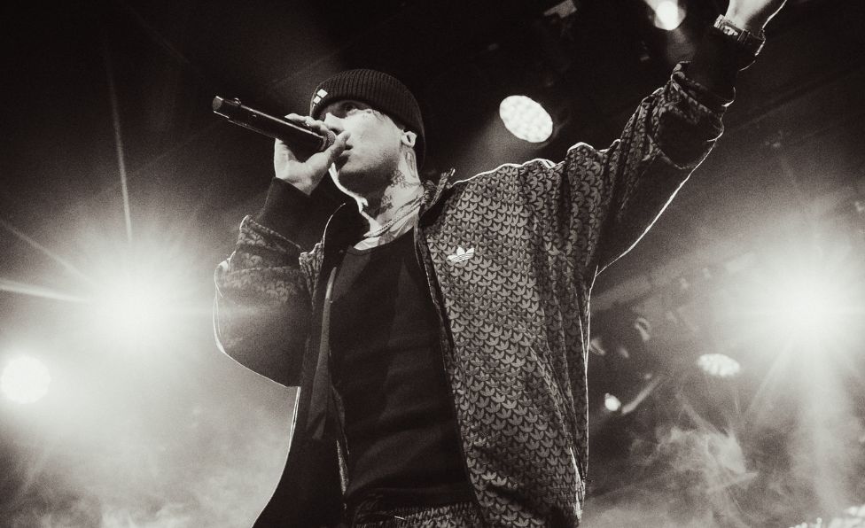C.R.O 2