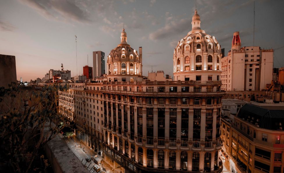 Night of Domes | Jazz, Cortázar and the Serpent Club